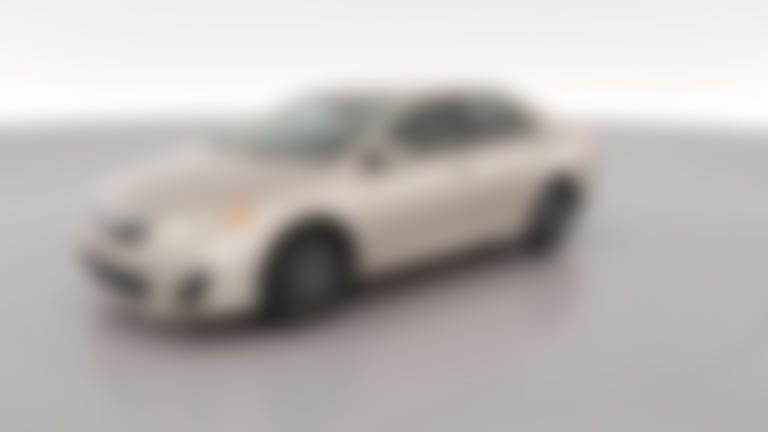 2013 Toyota Camry vehicle photo
