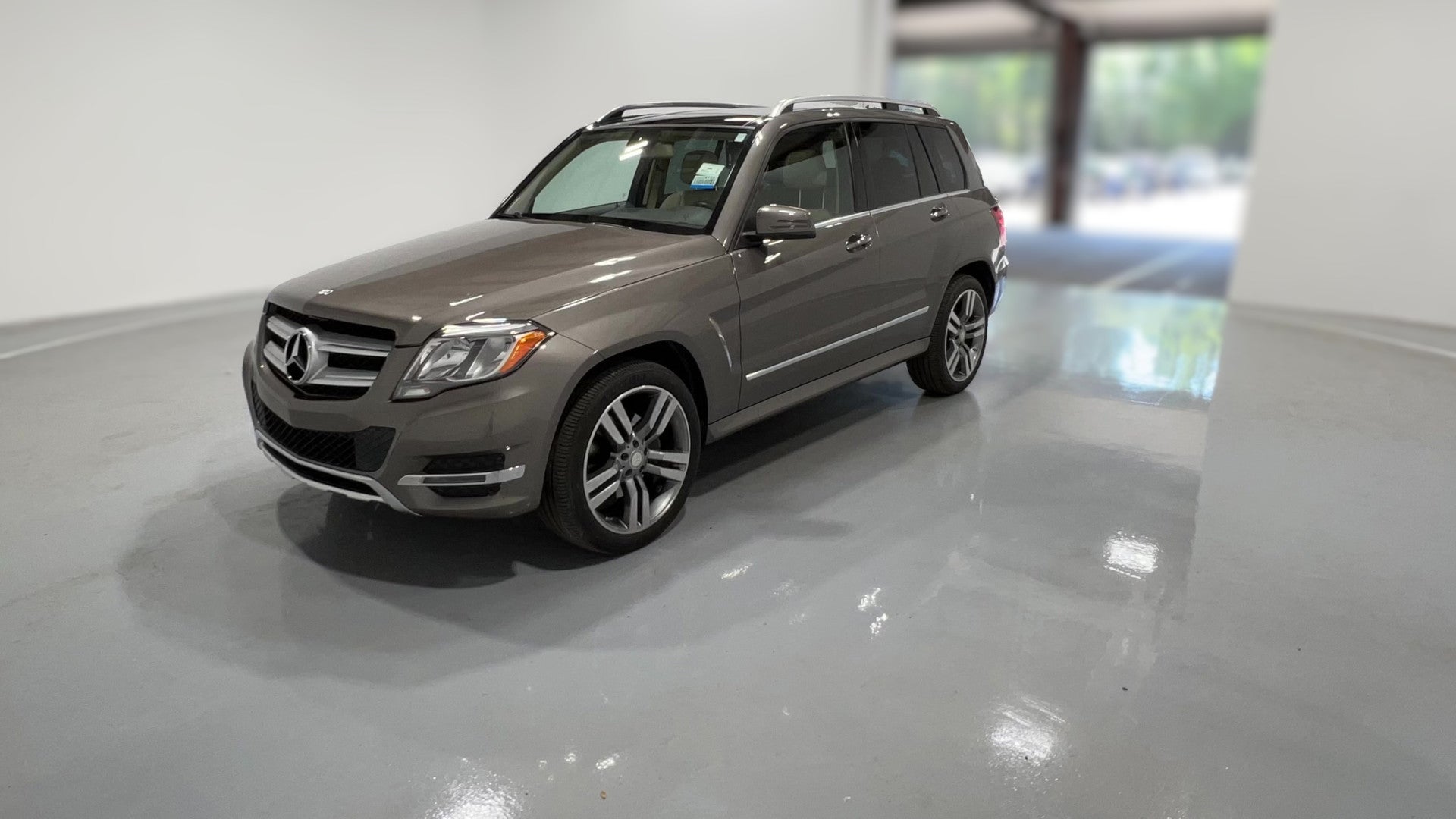 2014 Mercedes-Benz GLK-Class vehicle photo