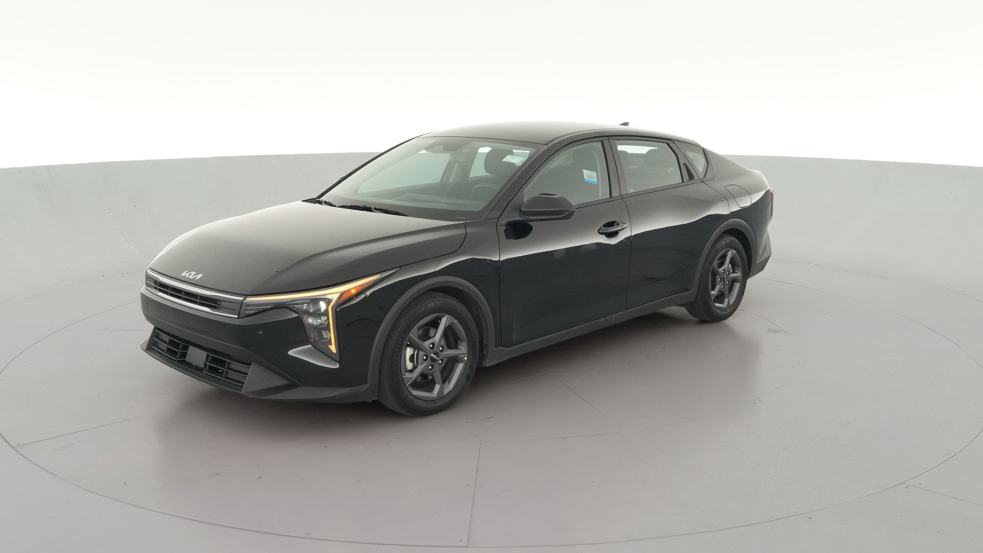 2025 Kia K4 vehicle photo