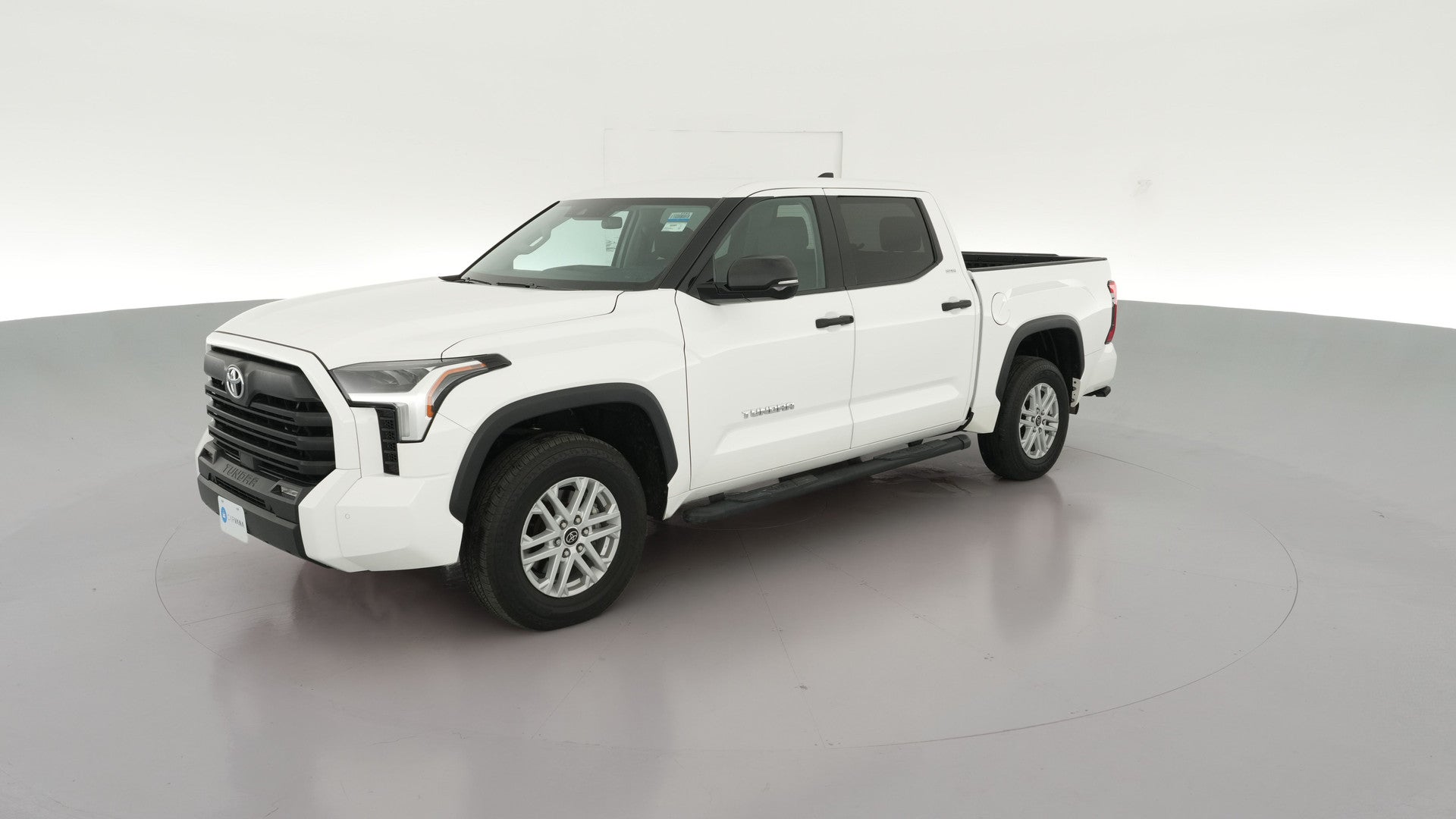2023 Toyota Tundra CrewMax vehicle photo