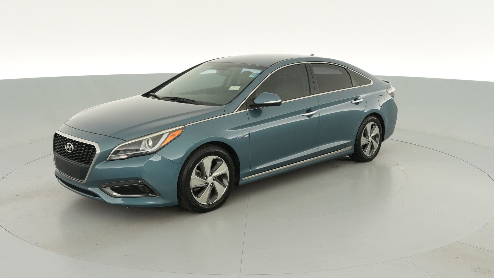 2016 Hyundai Sonata Hybrid vehicle photo