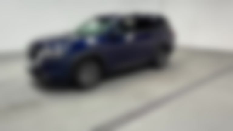 2025 Nissan Pathfinder vehicle photo