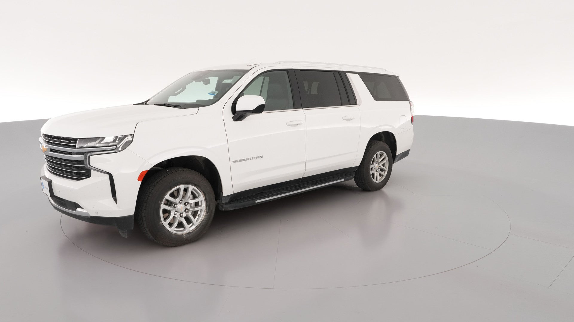 2024 Chevrolet Suburban vehicle photo