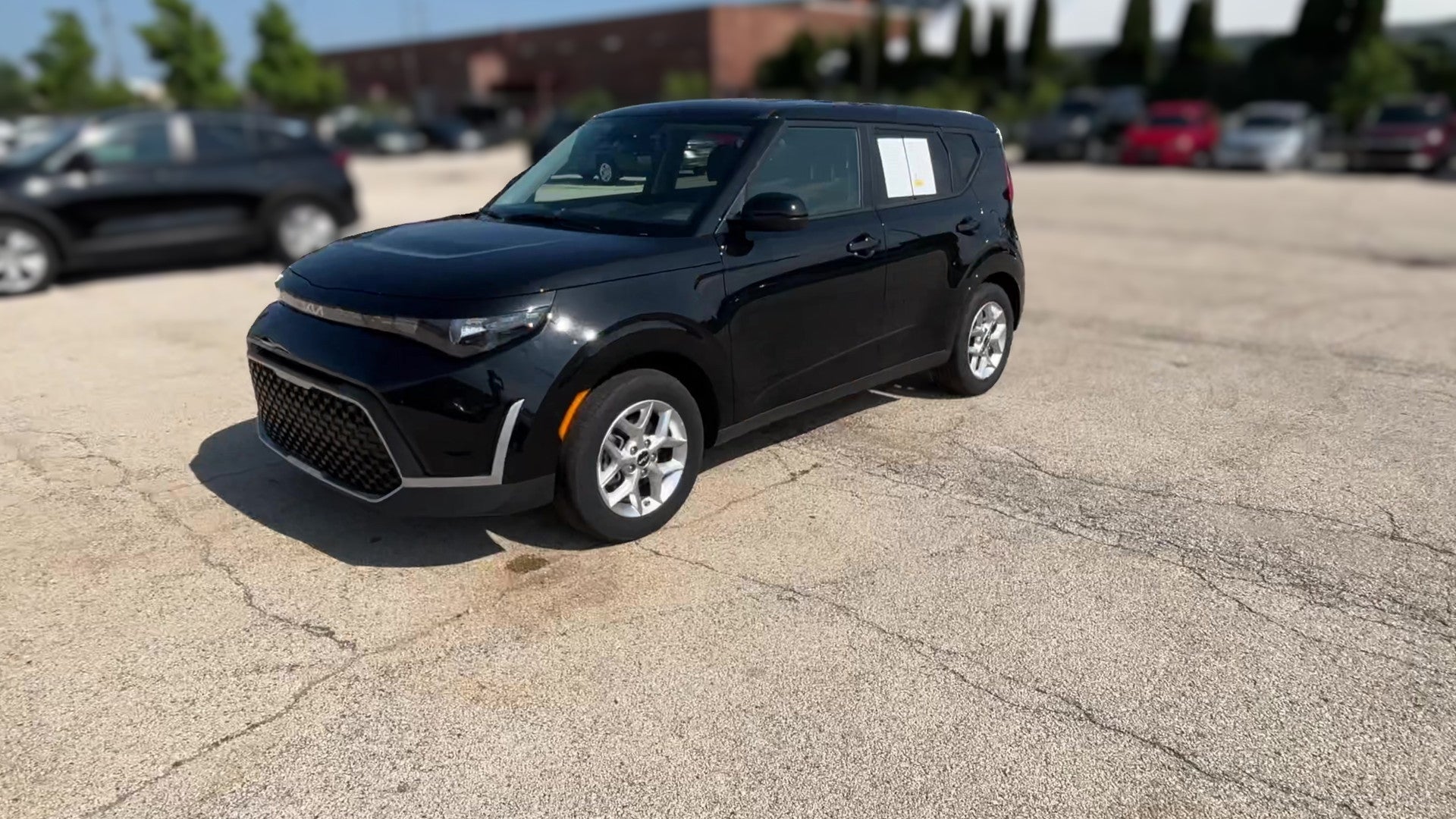 2025 Kia Soul vehicle photo