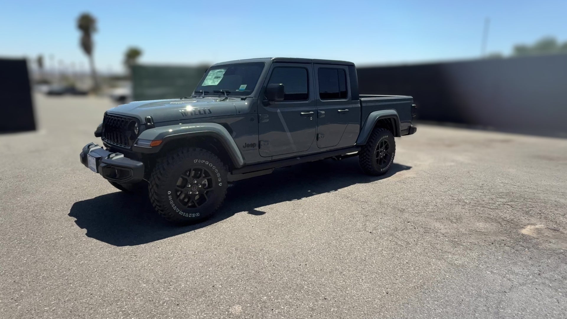 2026 Jeep Gladiator vehicle photo