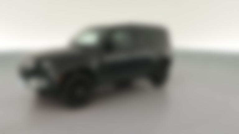 2025 Land Rover Defender 110 vehicle photo
