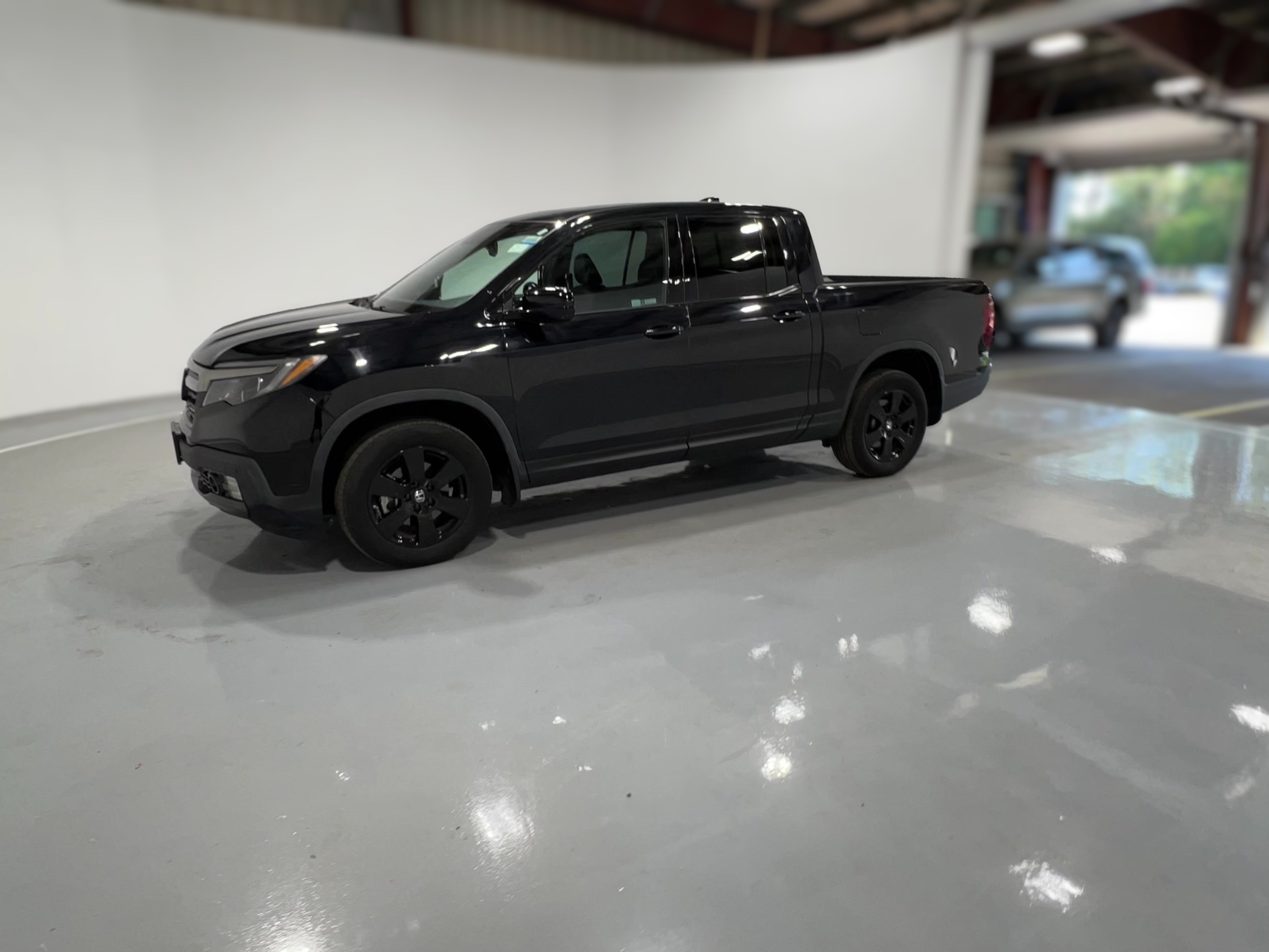 2020 Honda Ridgeline Black Edition - Photo 32