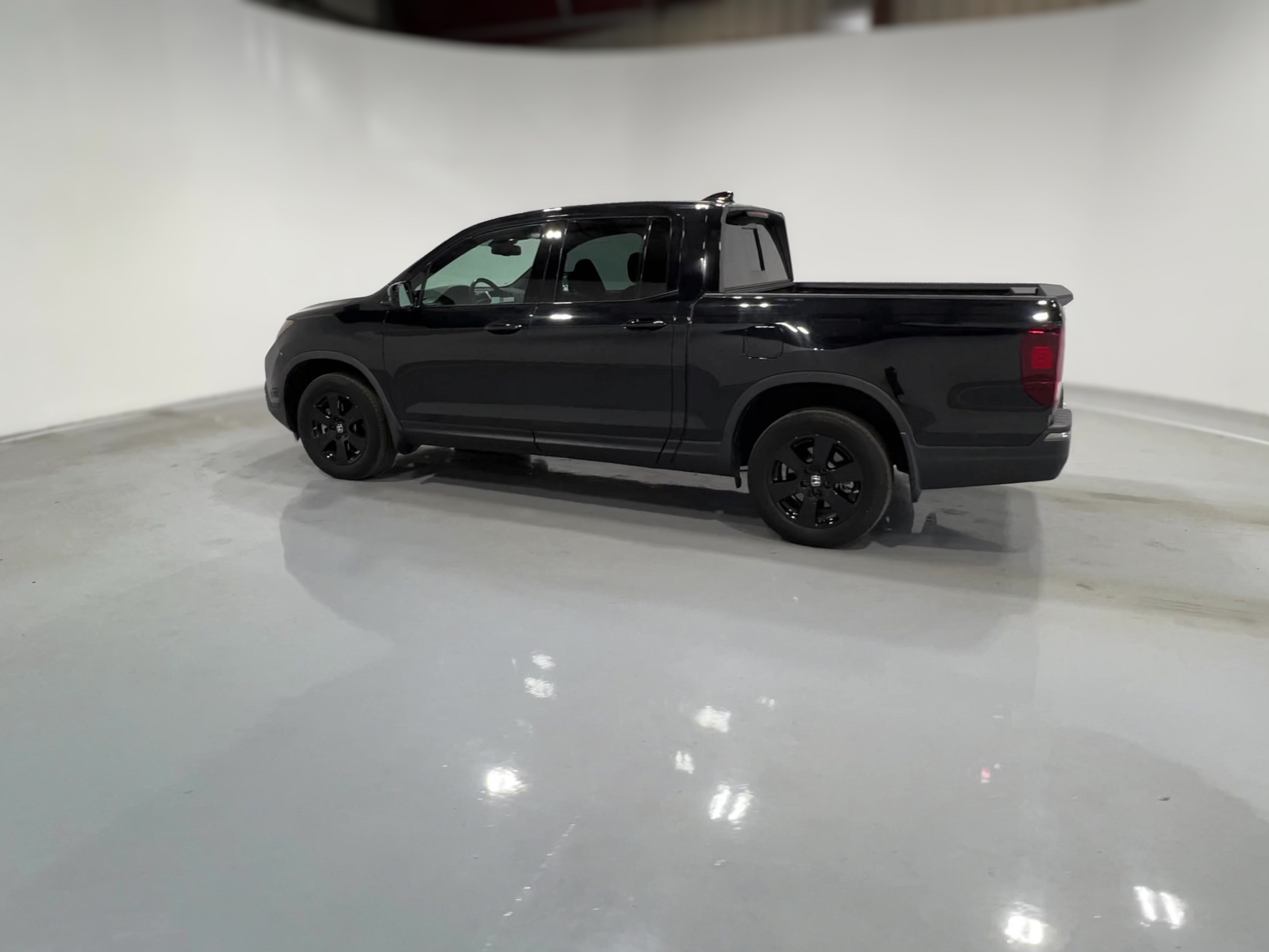 2020 Honda Ridgeline Black Edition - Photo 34