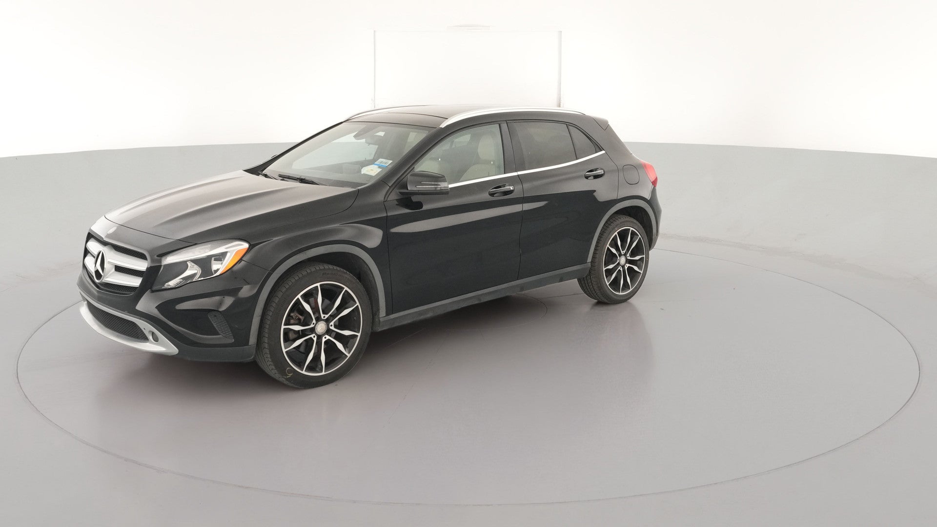 2017 Mercedes-Benz GLA vehicle photo