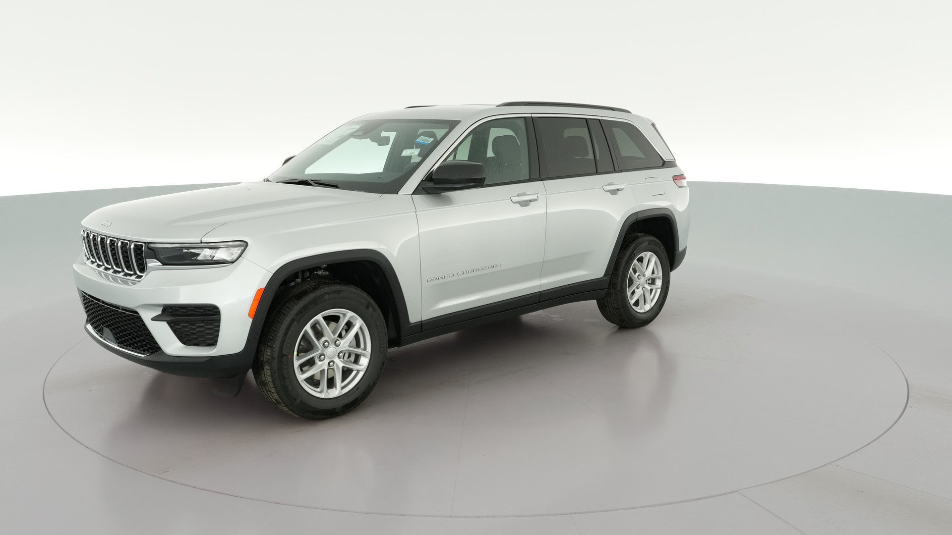 2026 Jeep Grand Cherokee vehicle photo
