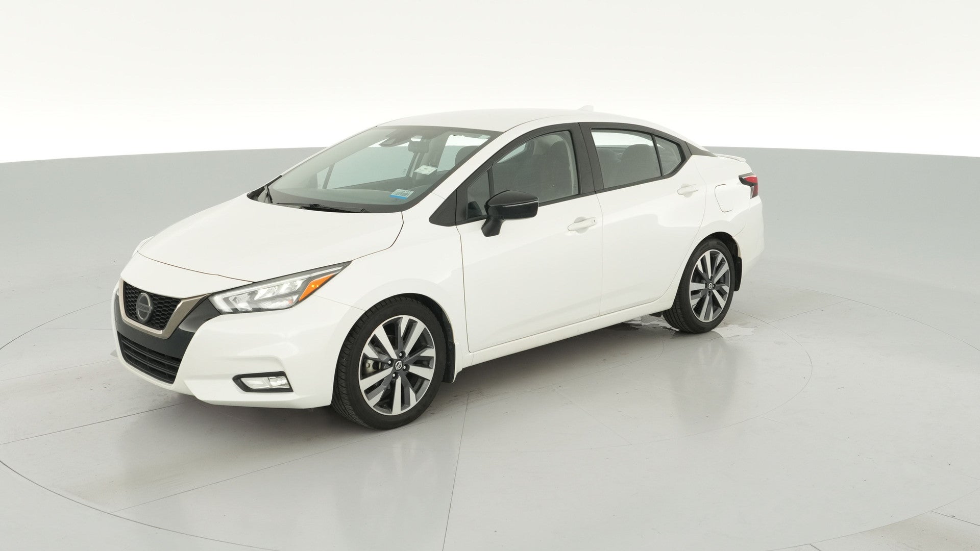 2020 Nissan Versa vehicle photo