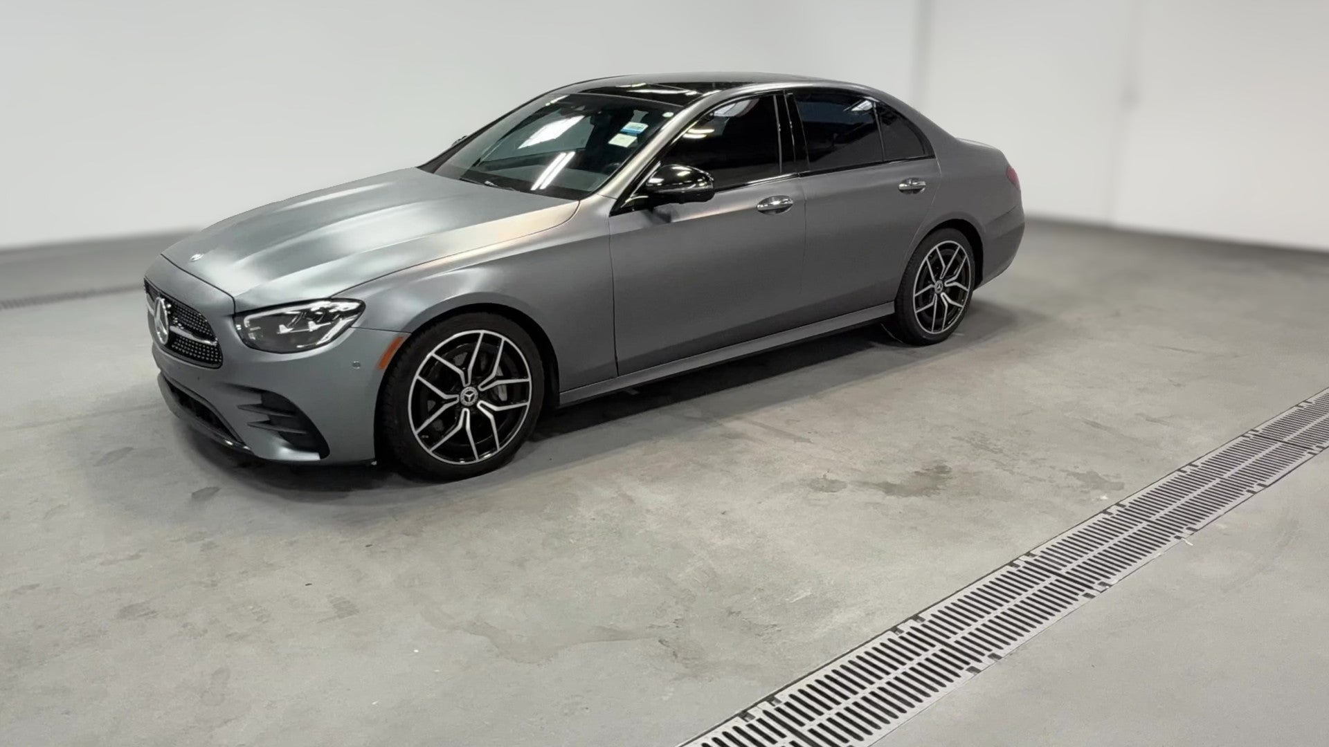2021 Mercedes-Benz E-Class vehicle photo