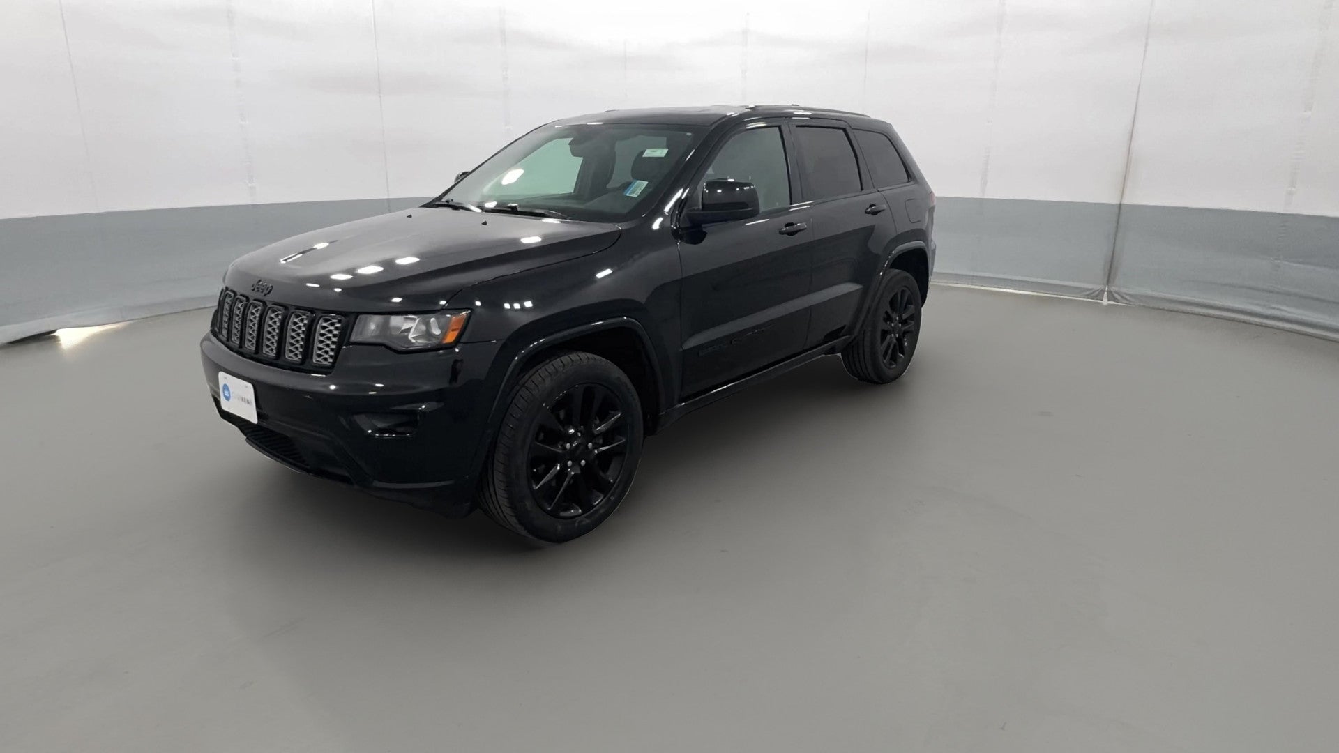 2018 Jeep Grand Cherokee vehicle photo