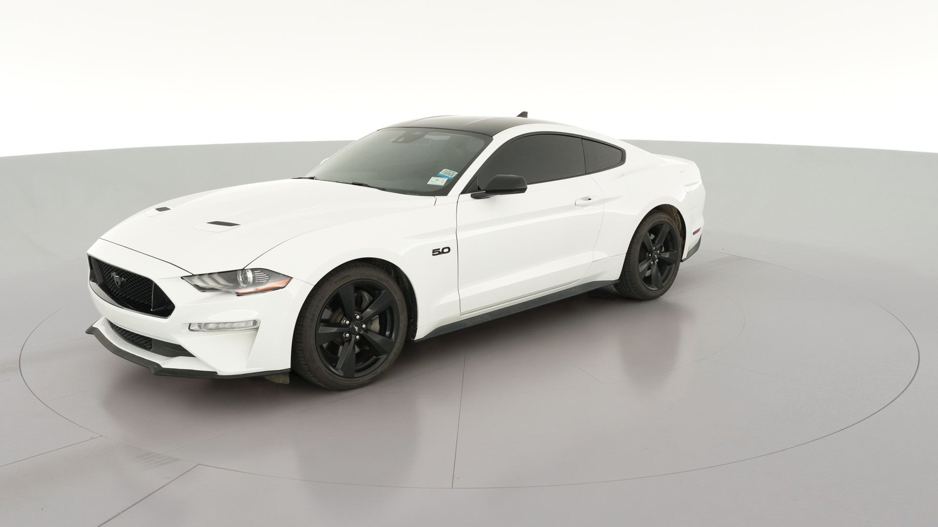 2022 Ford Mustang vehicle photo