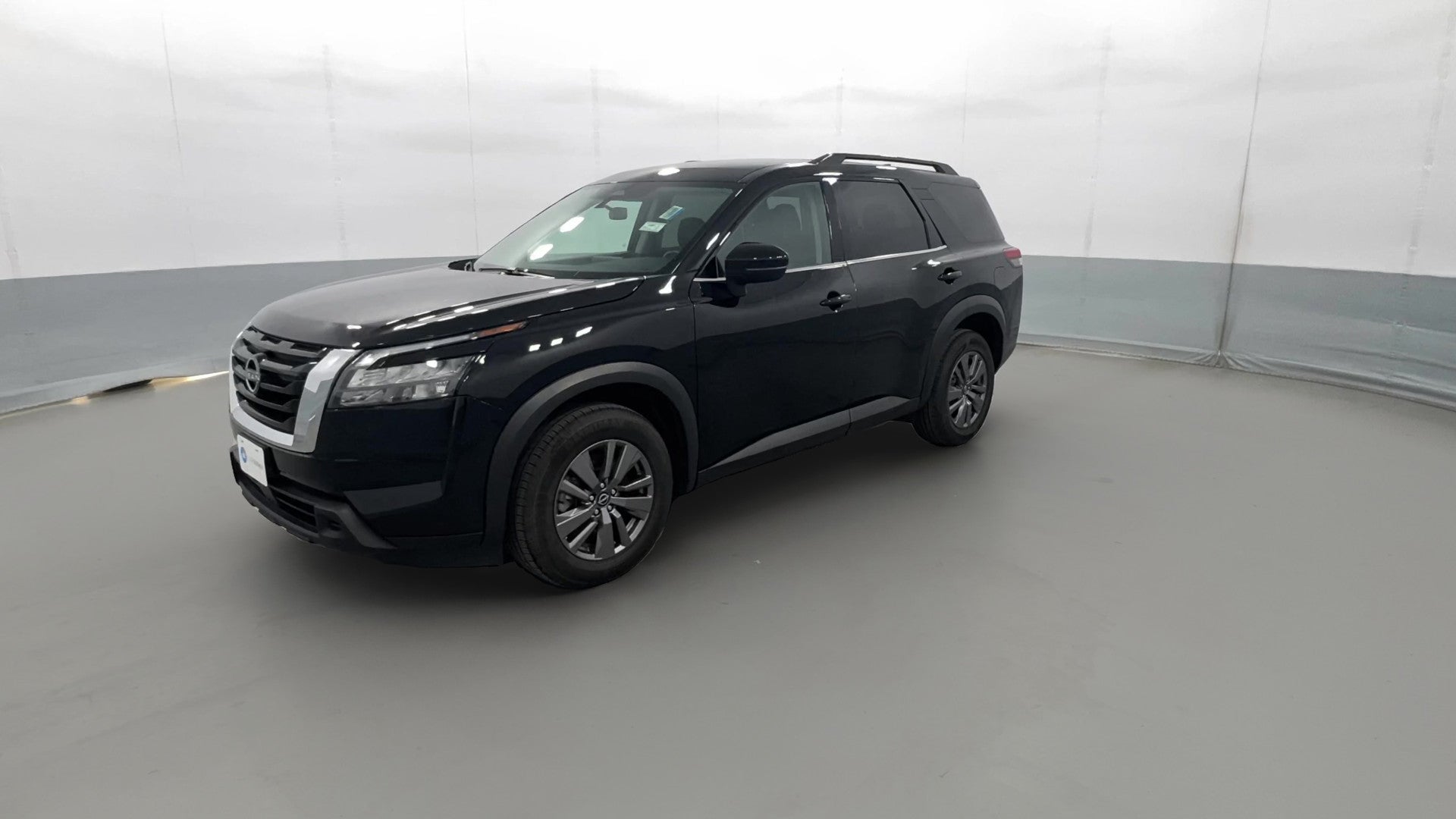 2024 Nissan Pathfinder vehicle photo