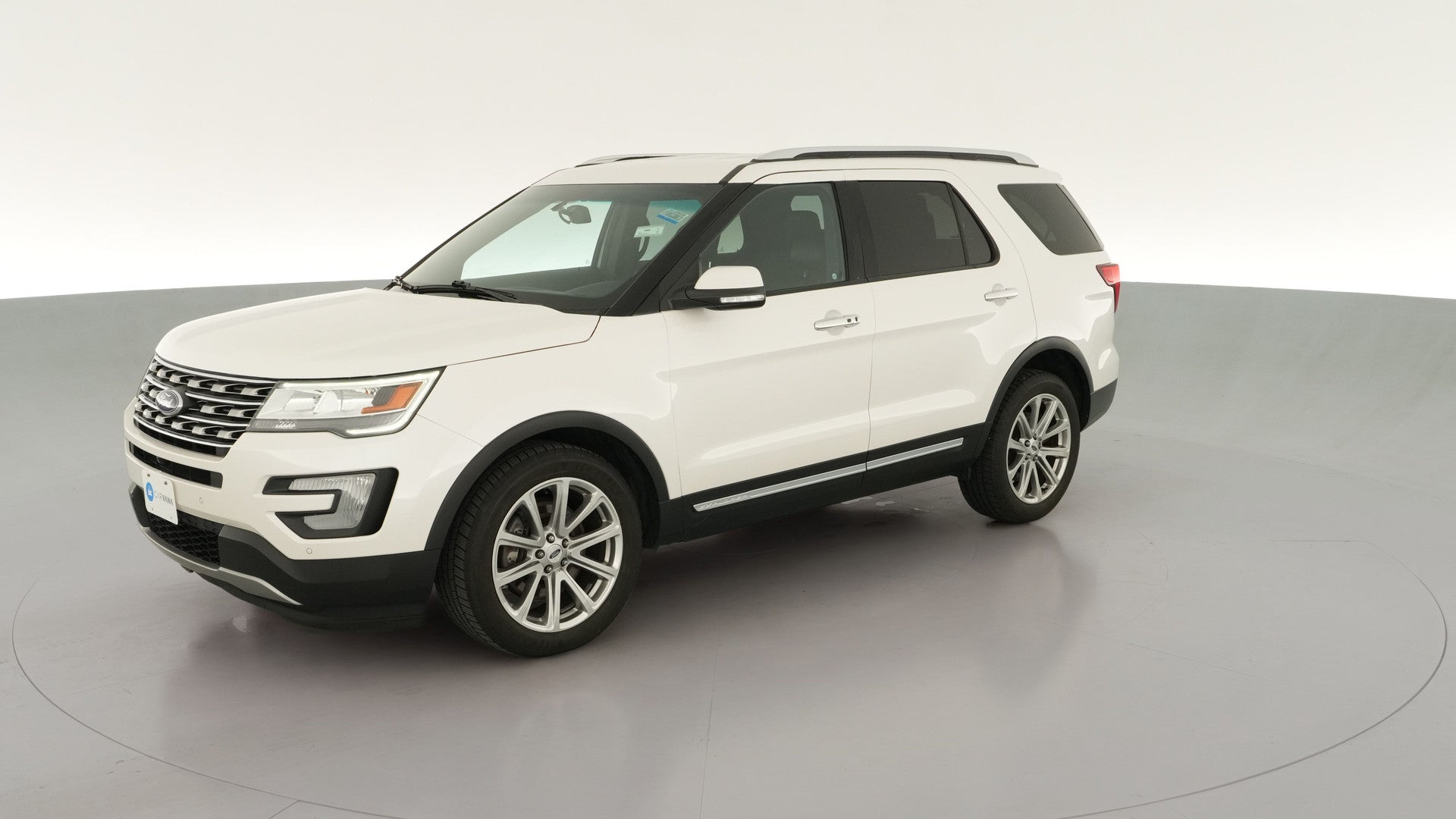 2016 Ford Explorer vehicle photo