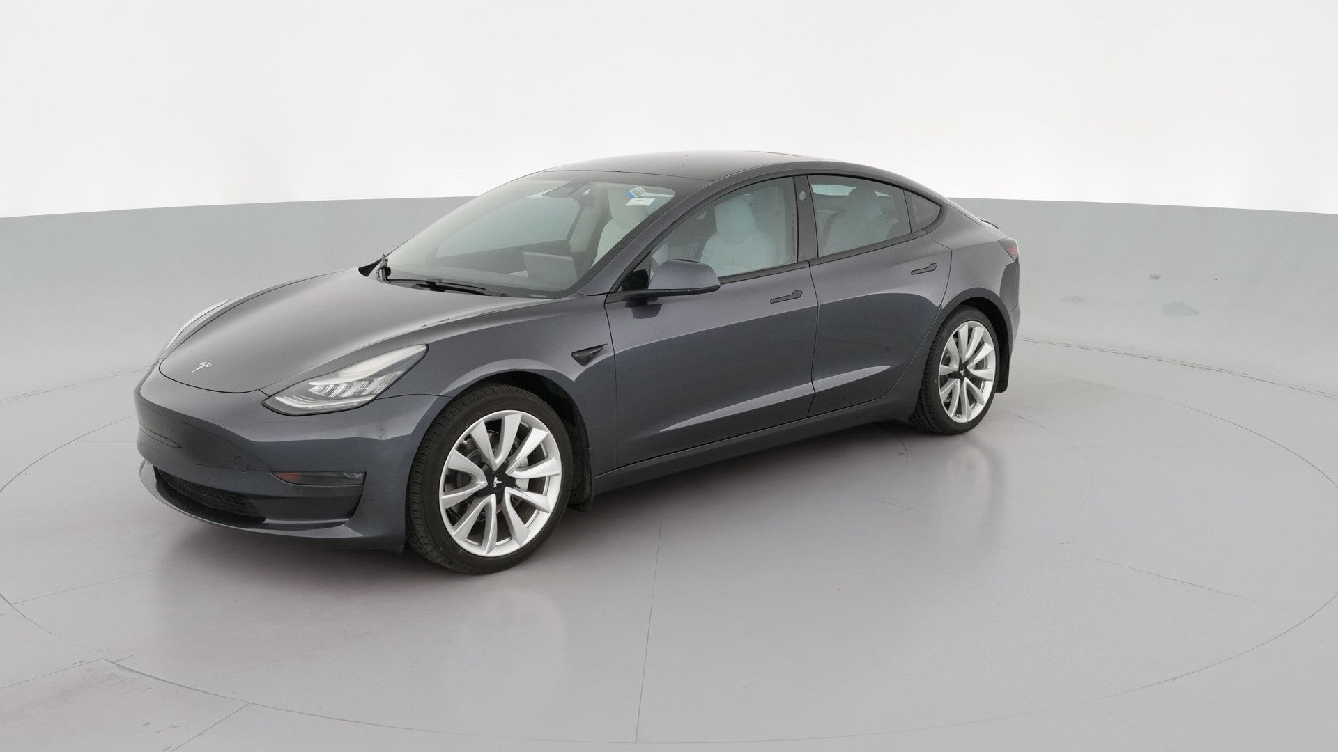 2019 Tesla Model 3 vehicle photo
