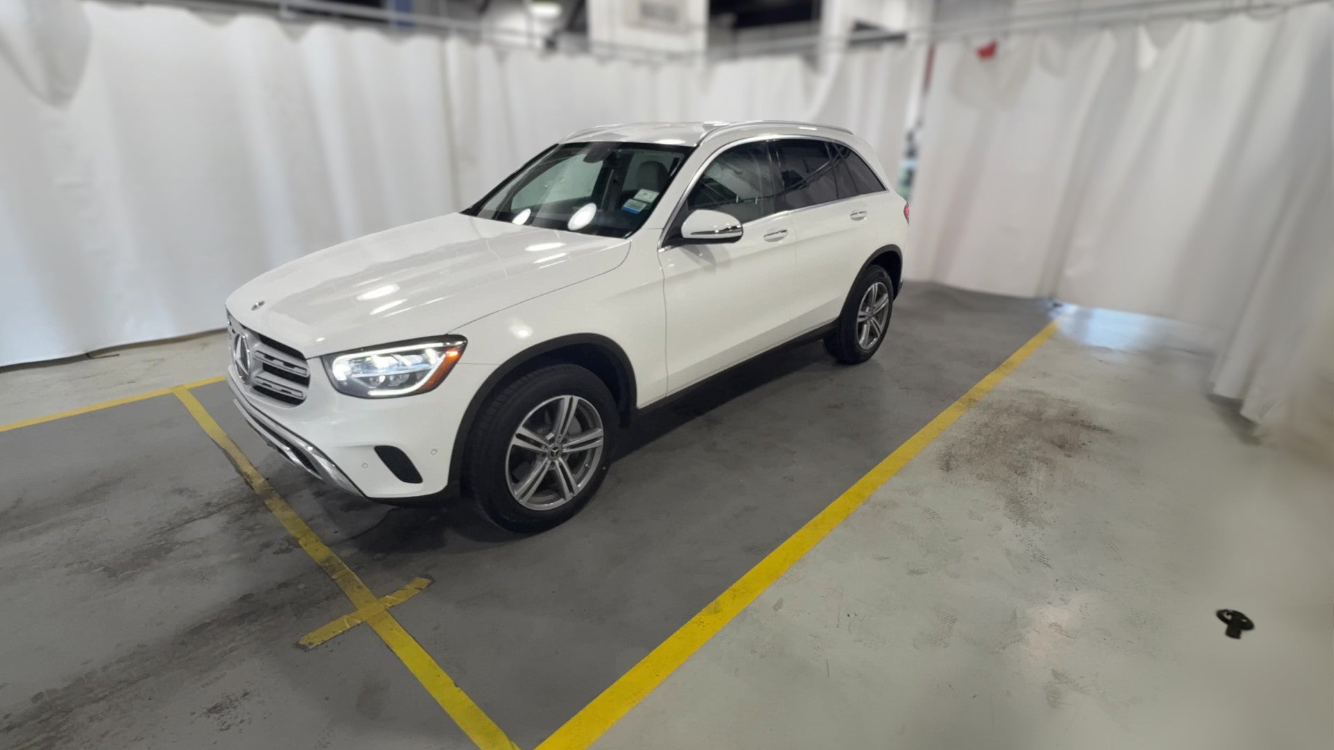 2021 Mercedes-Benz GLC vehicle photo