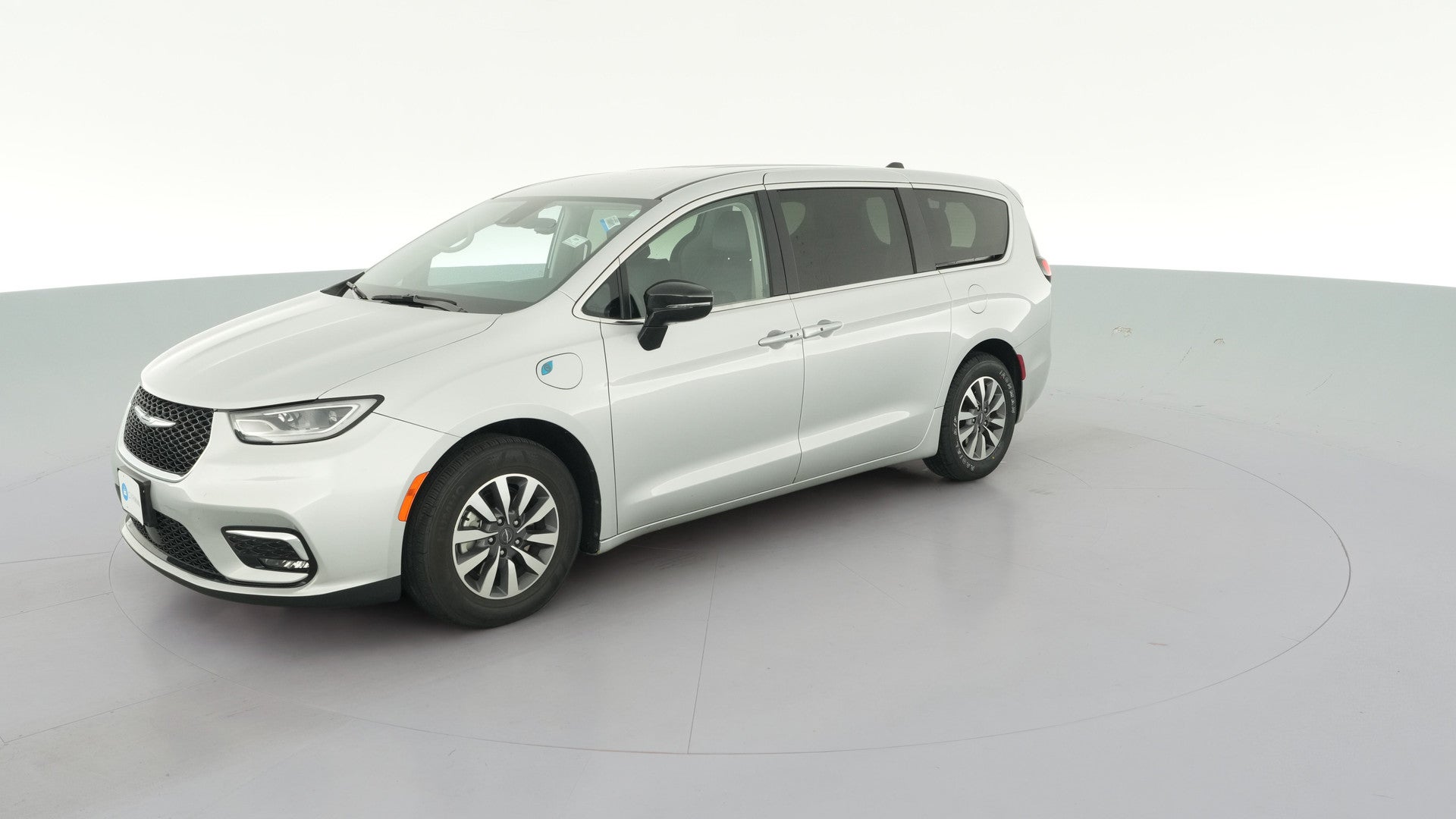 2024 Chrysler Pacifica Hybrid vehicle photo