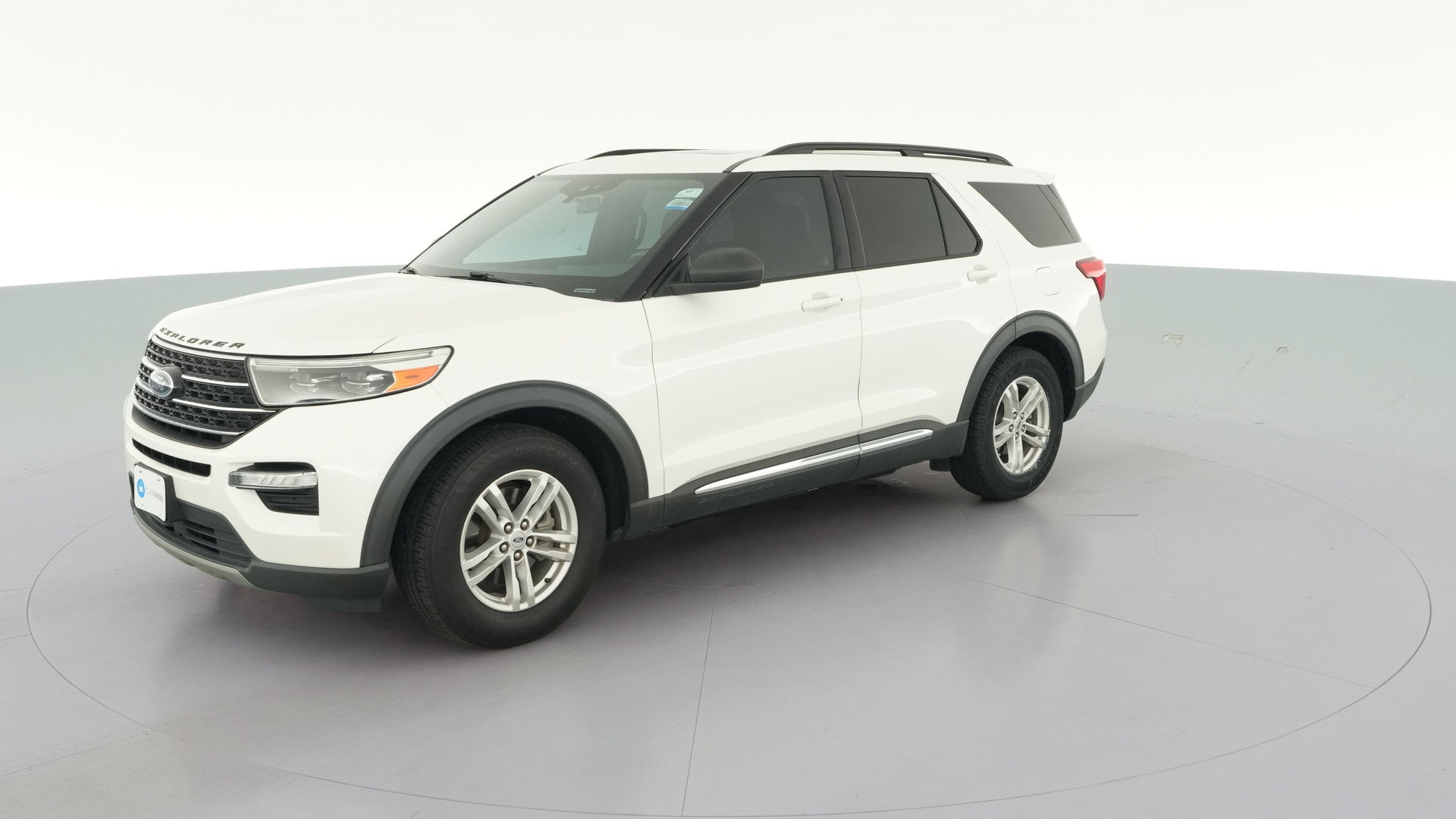 2020 Ford Explorer vehicle photo