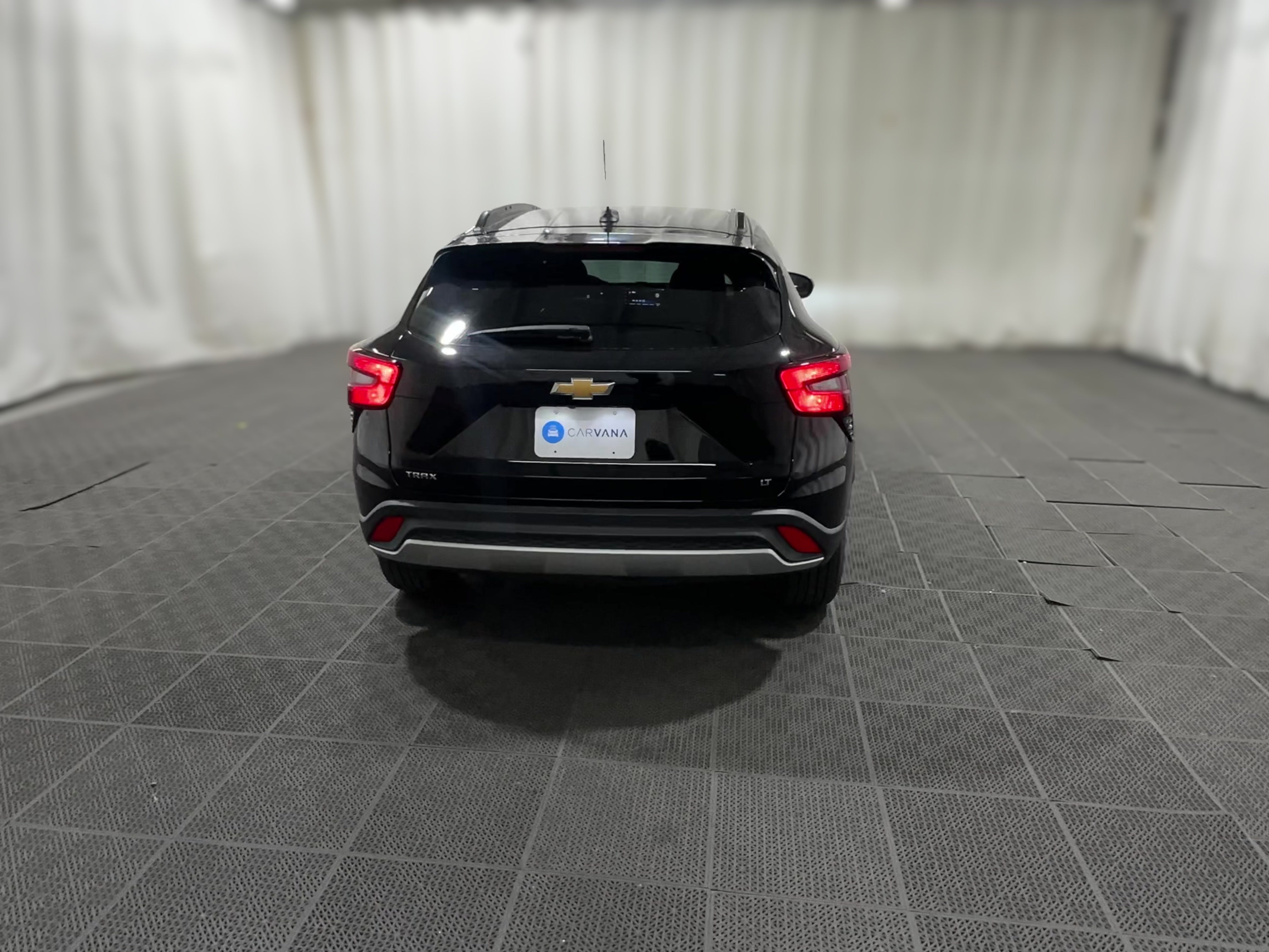 2025 Chevrolet Trax LT - Photo 30