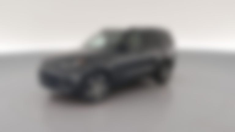 2023 Land Rover Discovery vehicle photo
