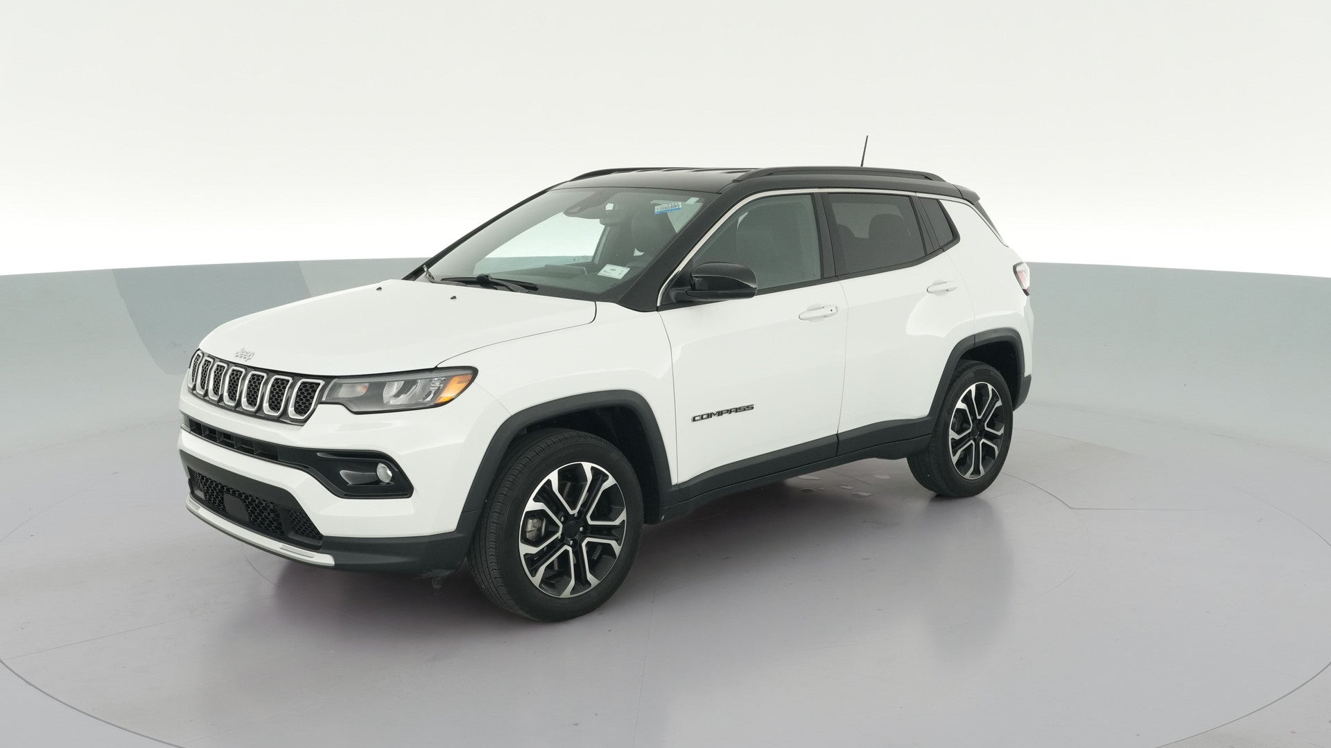 2023 Jeep Compass vehicle photo