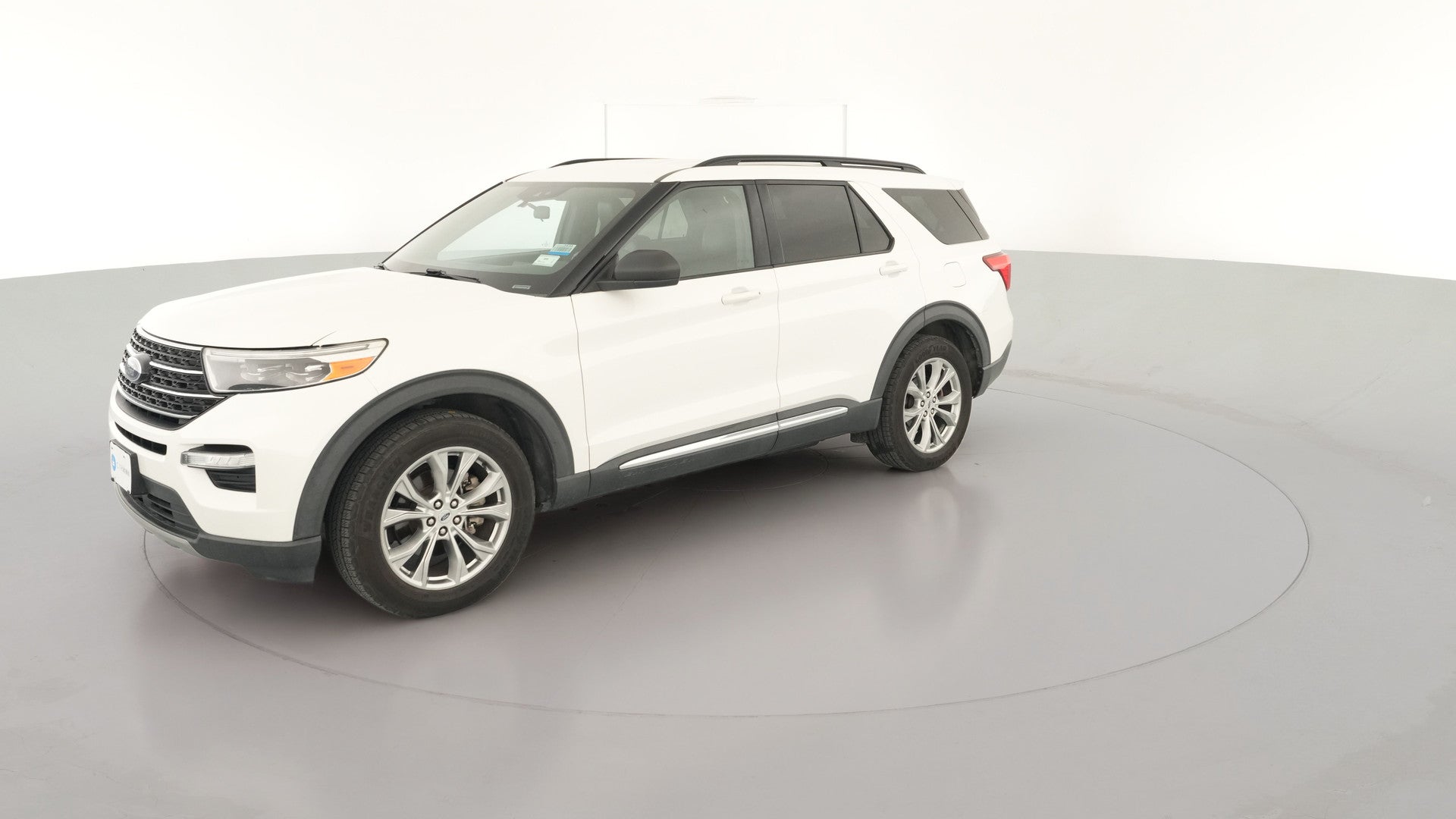 2020 Ford Explorer vehicle photo