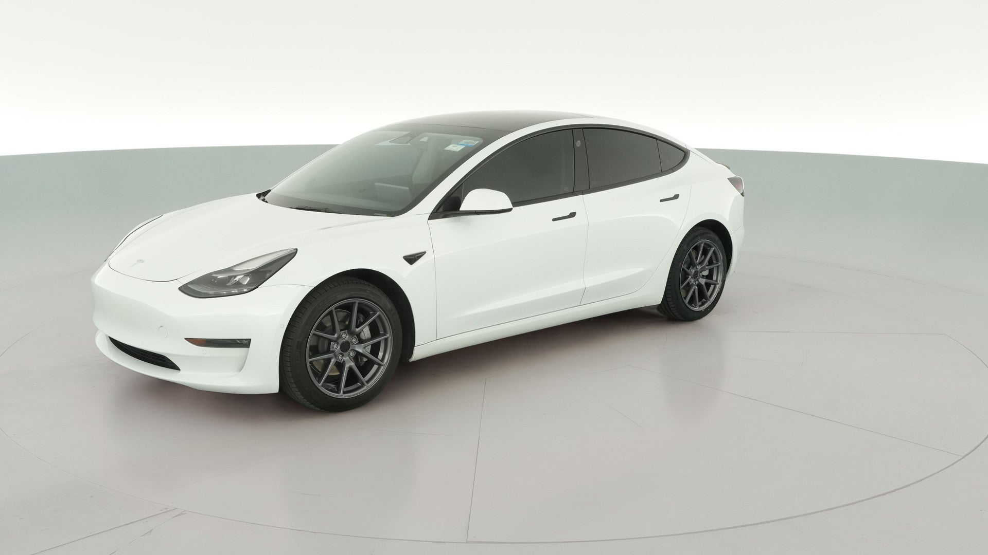 2022 Tesla Model 3 vehicle photo