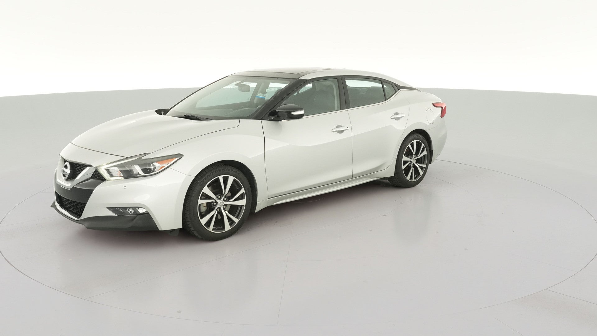 2017 Nissan Maxima vehicle photo