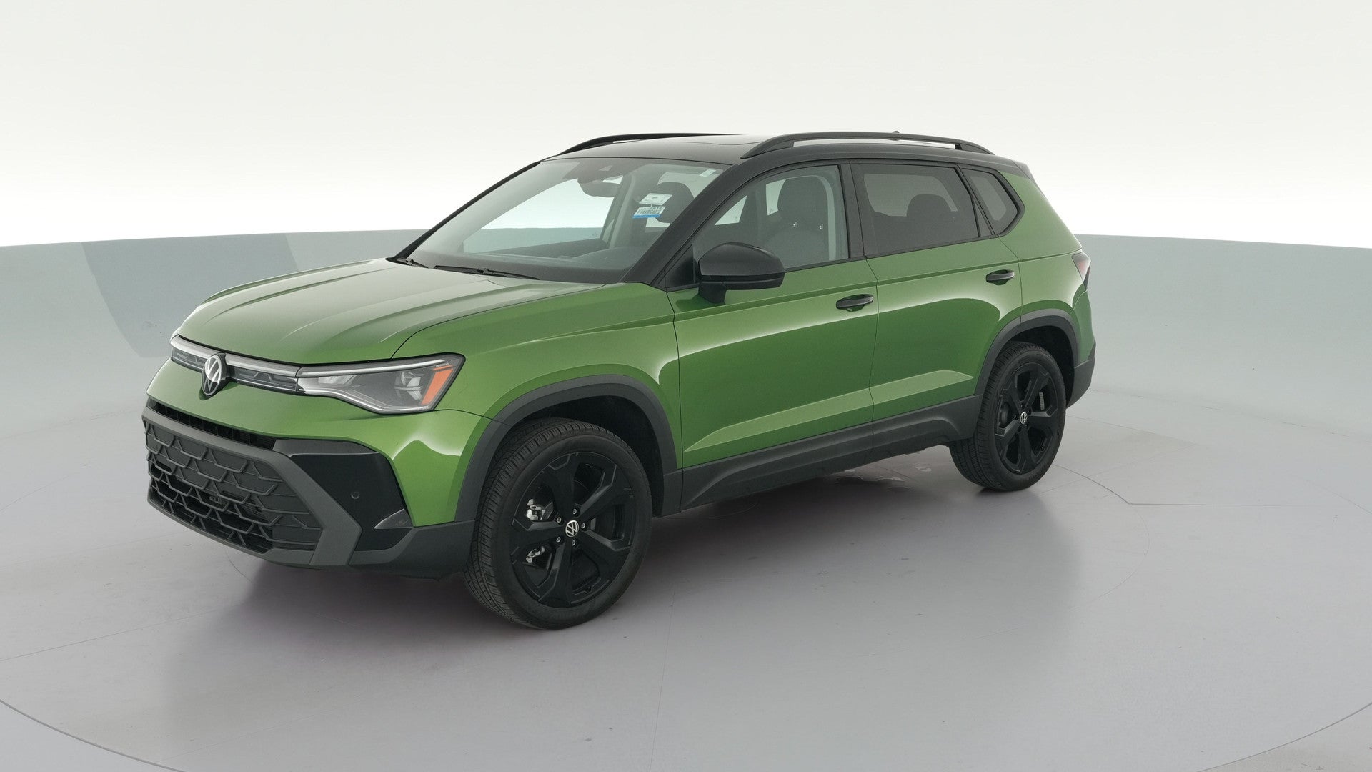 2025 Volkswagen Taos vehicle photo