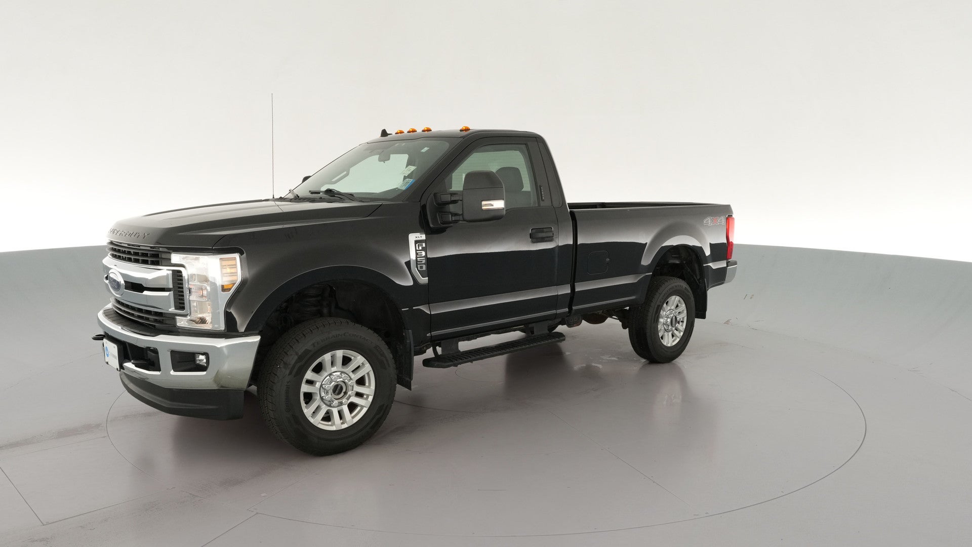 2019 Ford F350 Super Duty Regular Cab vehicle photo