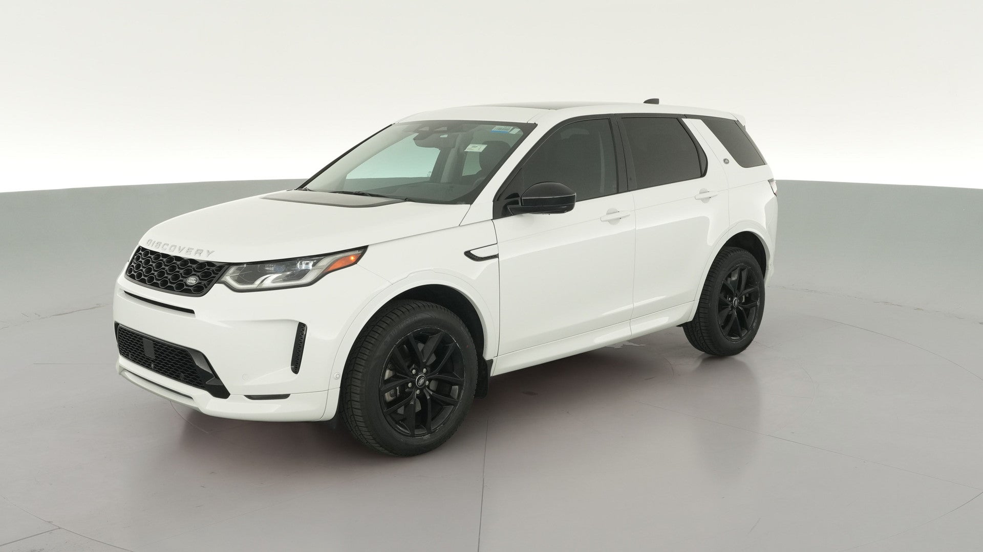 2024 Land Rover Discovery Sport vehicle photo
