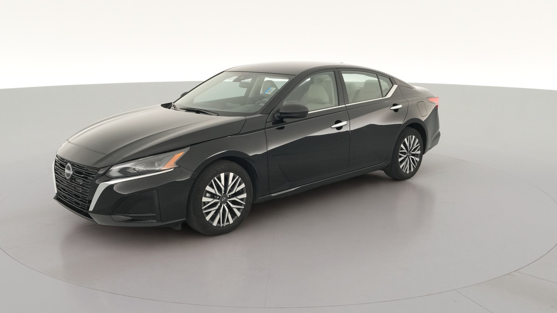 2025 Nissan Altima vehicle photo