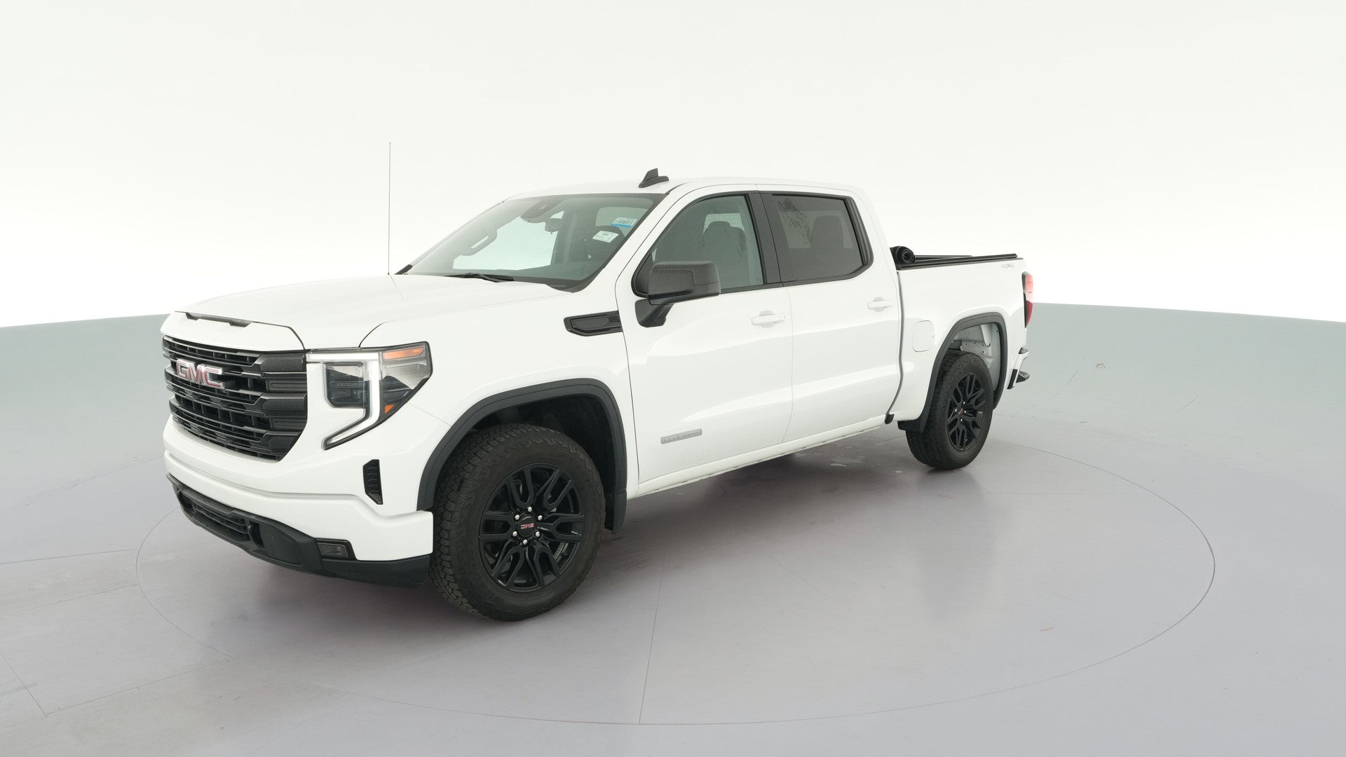 2024 GMC Sierra 1500 Crew Cab vehicle photo