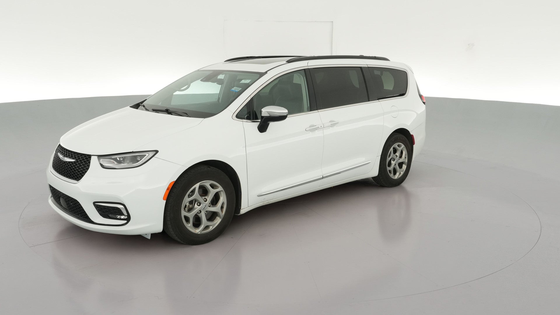 2023 Chrysler Pacifica vehicle photo