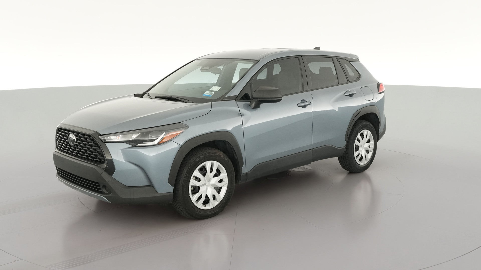 2024 Toyota Corolla Cross vehicle photo
