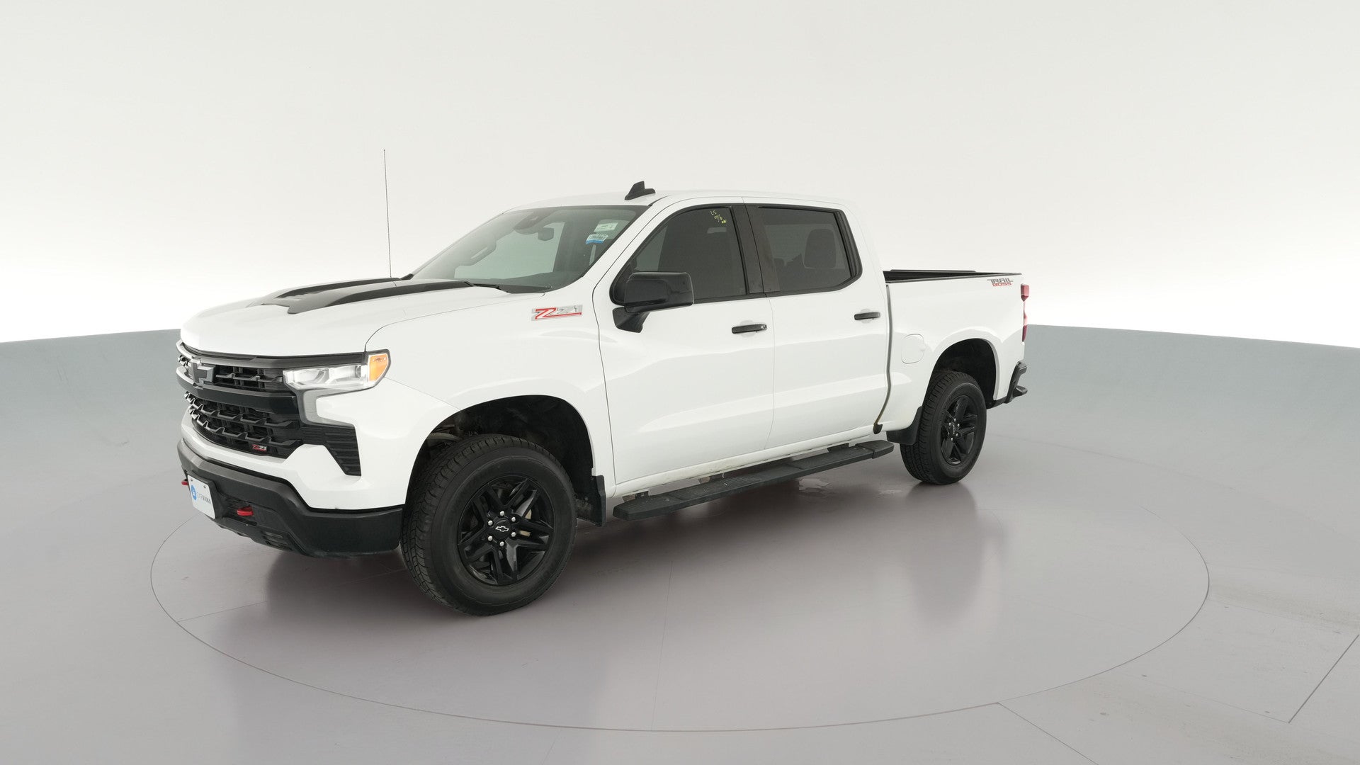 2023 Chevrolet Silverado 1500 Crew Cab vehicle photo