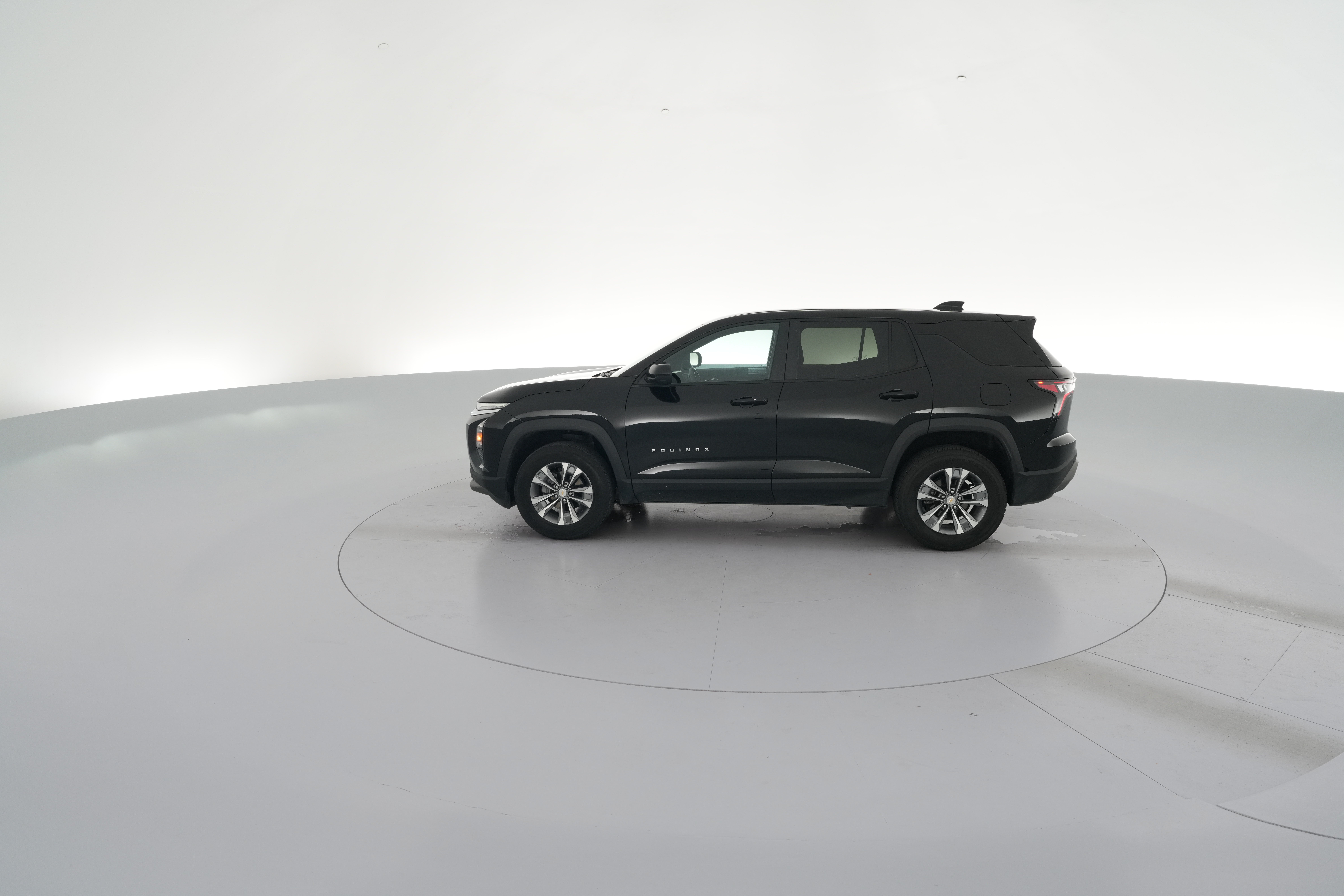 2025 Chevrolet Equinox LT - Photo 30