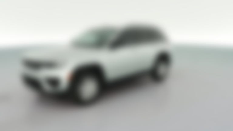 2024 Jeep Grand Cherokee vehicle photo