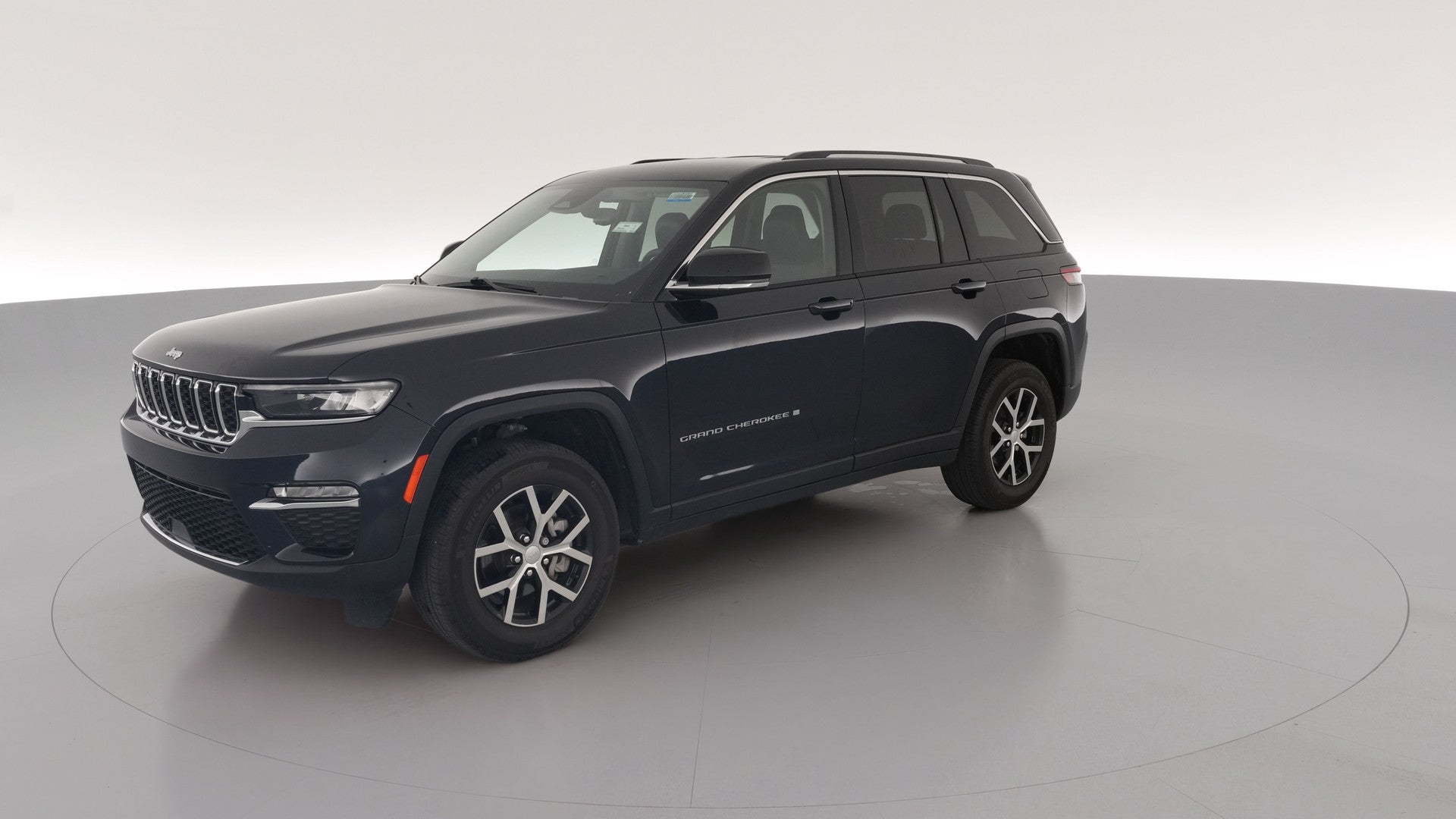 2023 Jeep Grand Cherokee vehicle photo