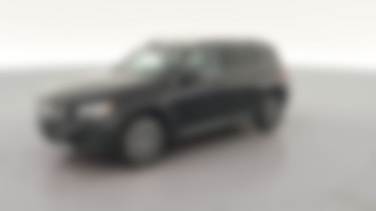 2023 Mercedes-Benz GLB vehicle photo