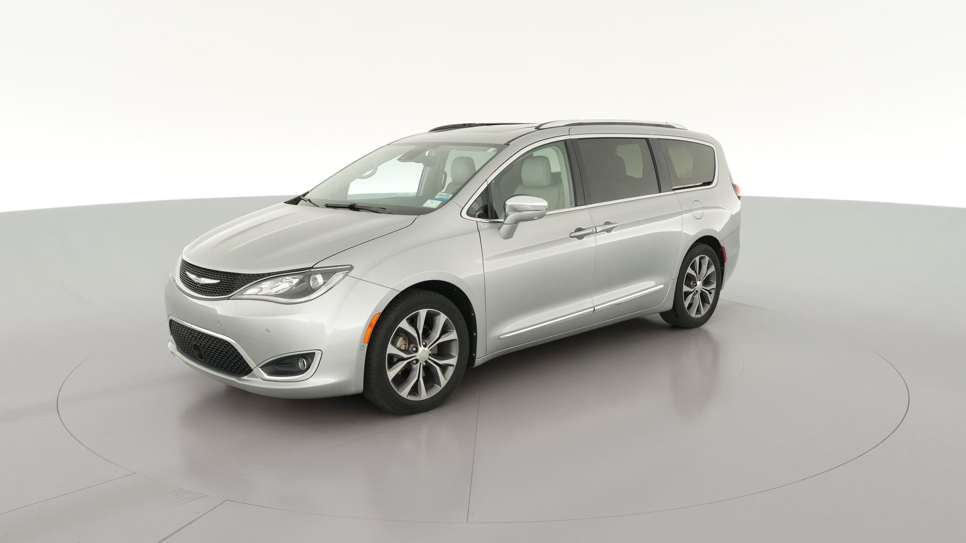 2017 Chrysler Pacifica vehicle photo