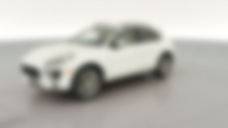 2016 Porsche Macan vehicle photo