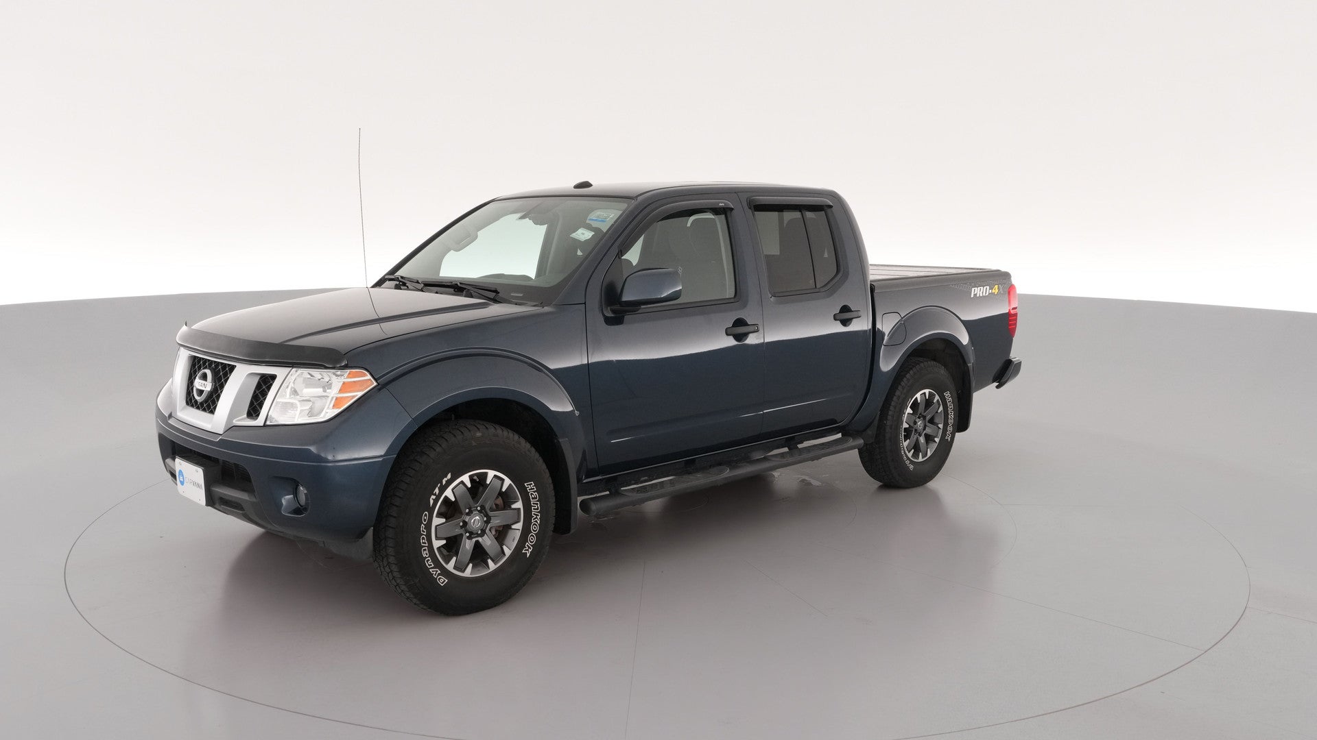 2019 Nissan Frontier Crew Cab vehicle photo