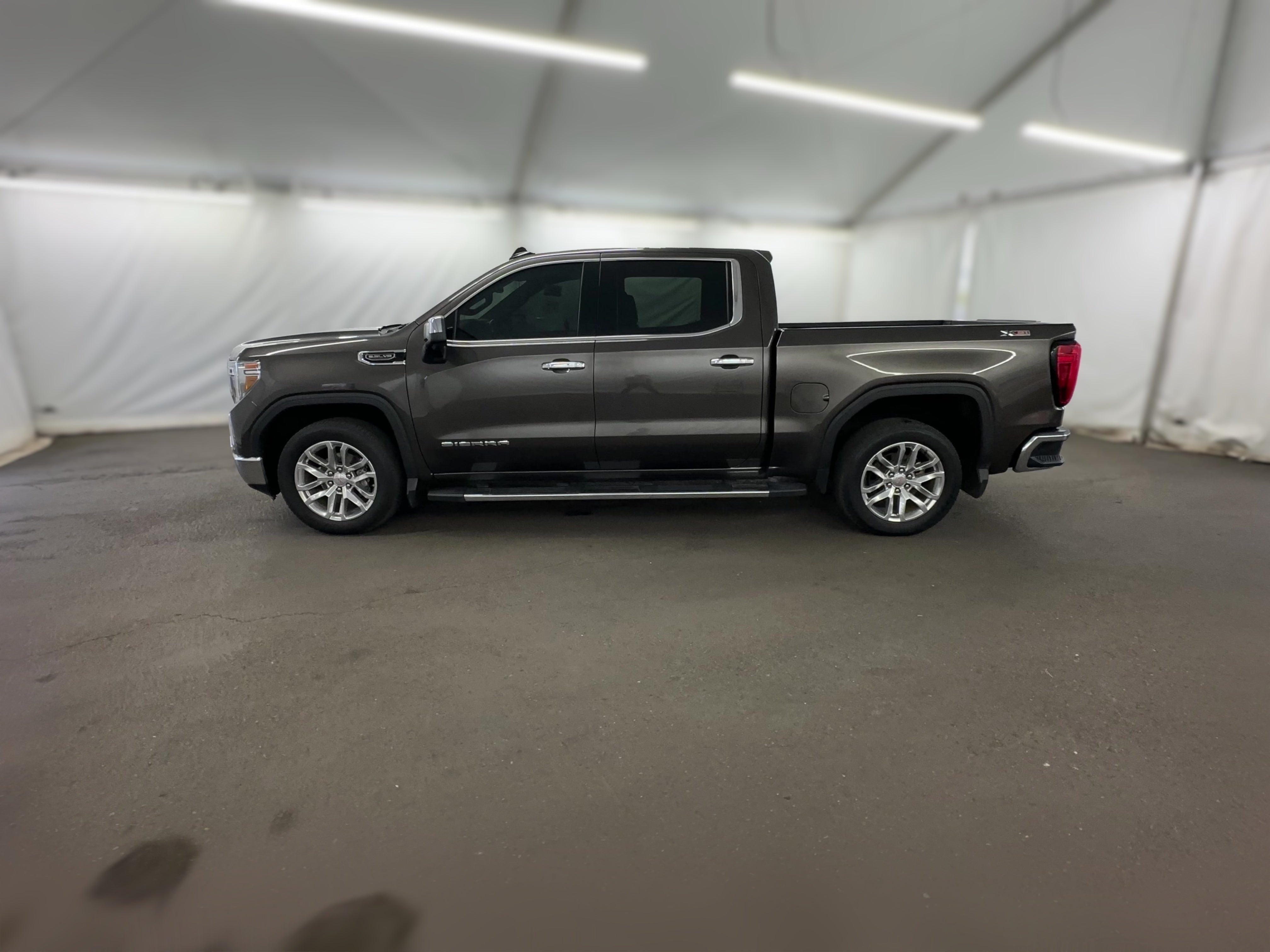 2019 GMC Sierra 1500 SLT - Photo 39