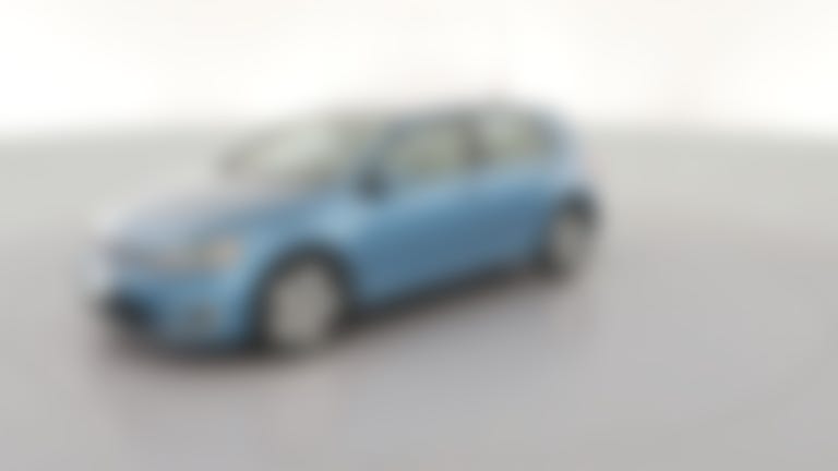 2015 Volkswagen e-Golf vehicle photo