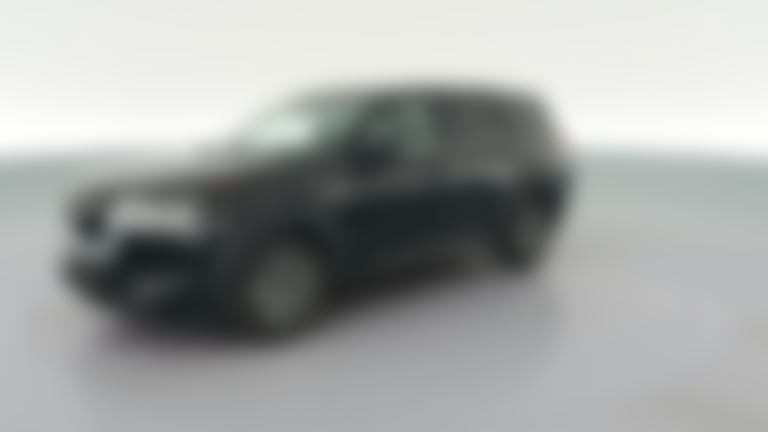 2025 Nissan Pathfinder vehicle photo
