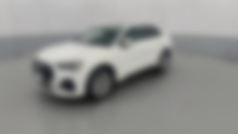 2025 Audi Q3 vehicle photo