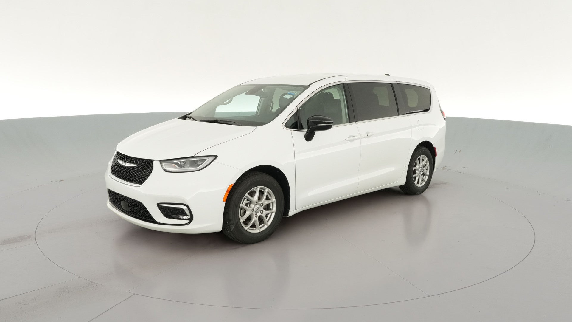 2024 Chrysler Pacifica vehicle photo